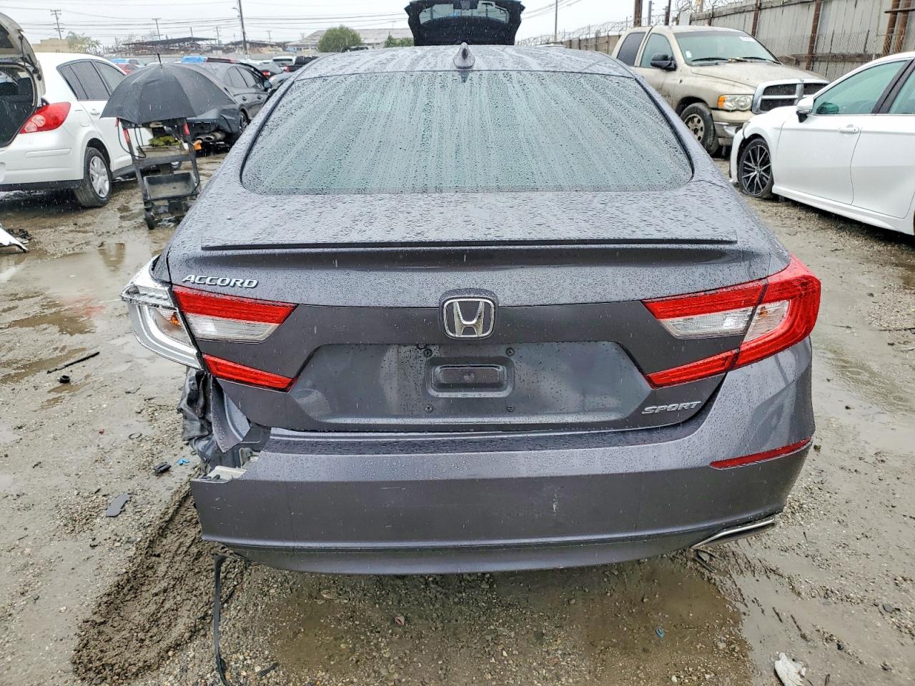 2018 HONDA ACCORD SPORT photo 6