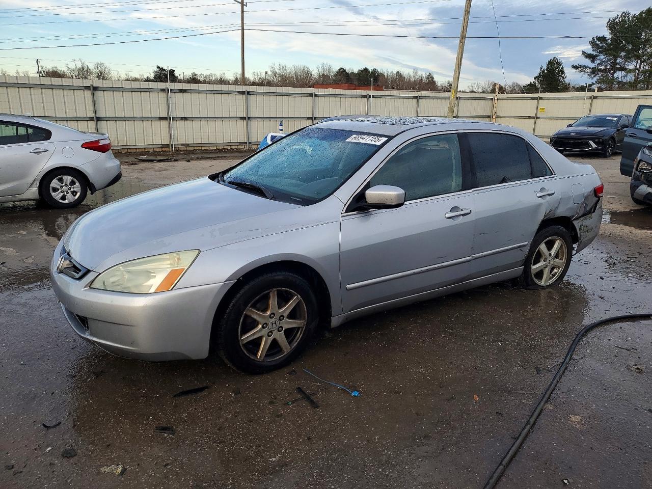 2004 HONDA ACCORD