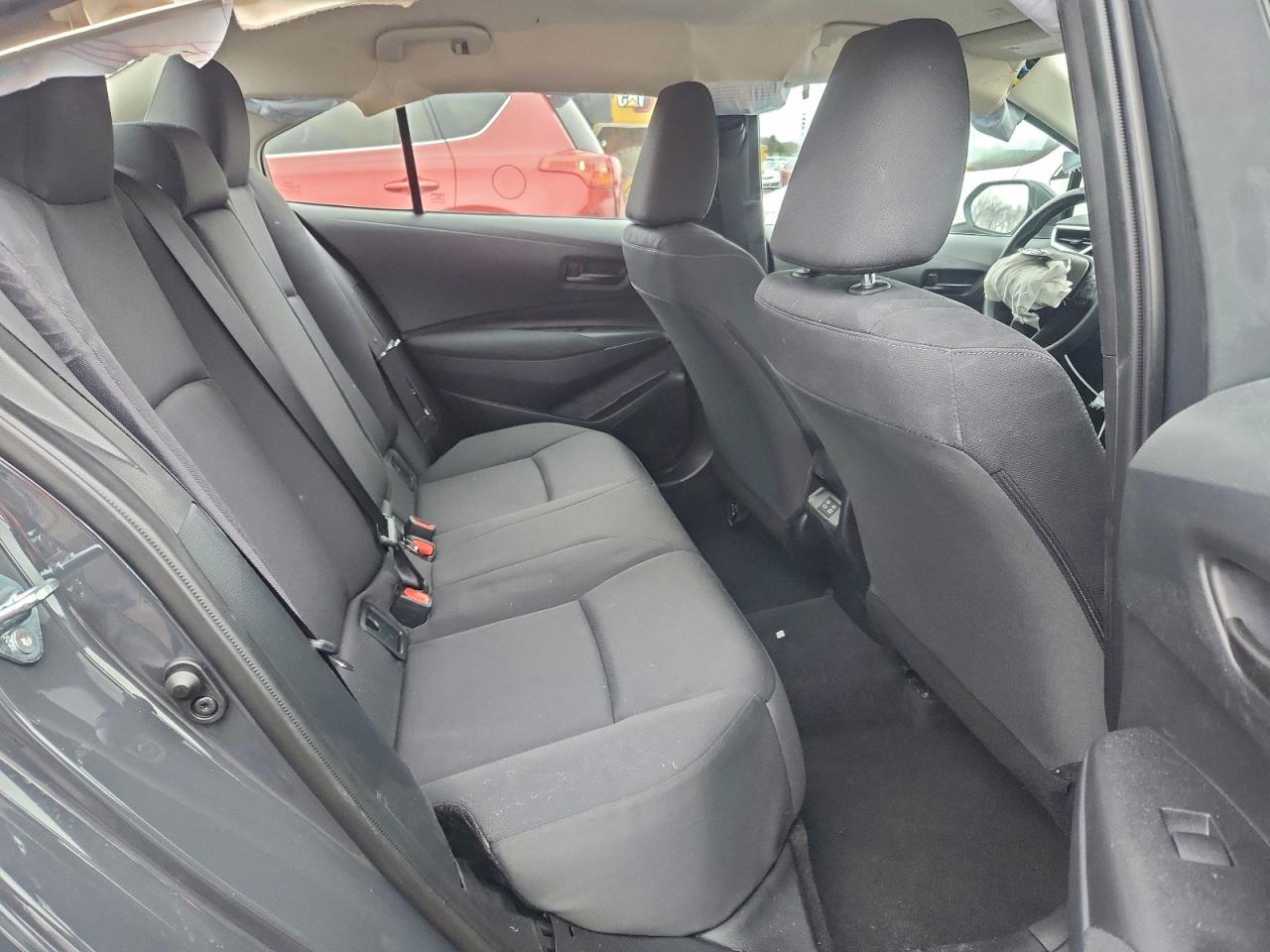 2025 TOYOTA COROLLA LE photo 10