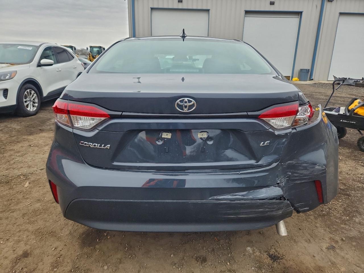 2025 TOYOTA COROLLA LE photo 6
