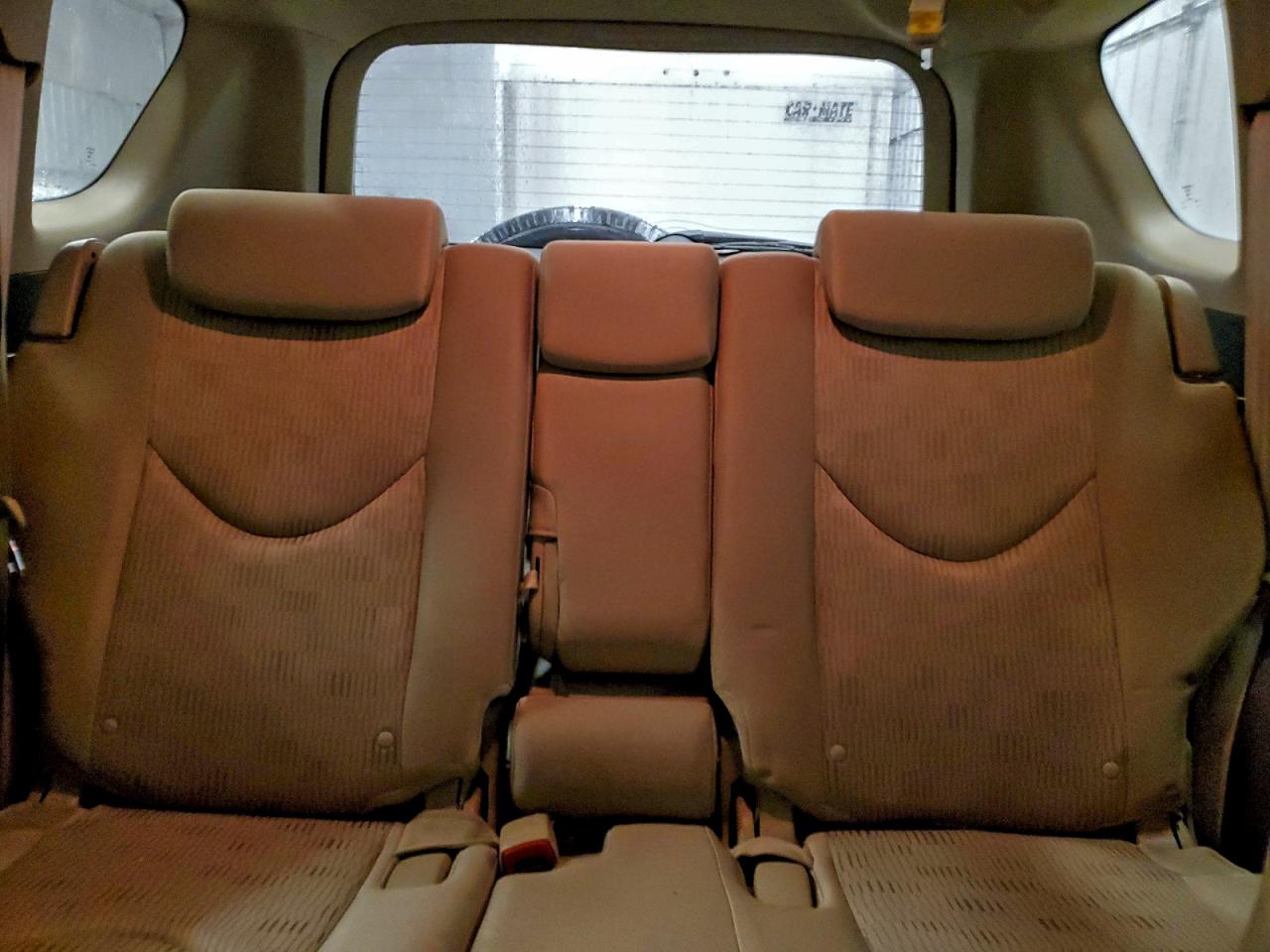 2011 TOYOTA RAV4 photo 28