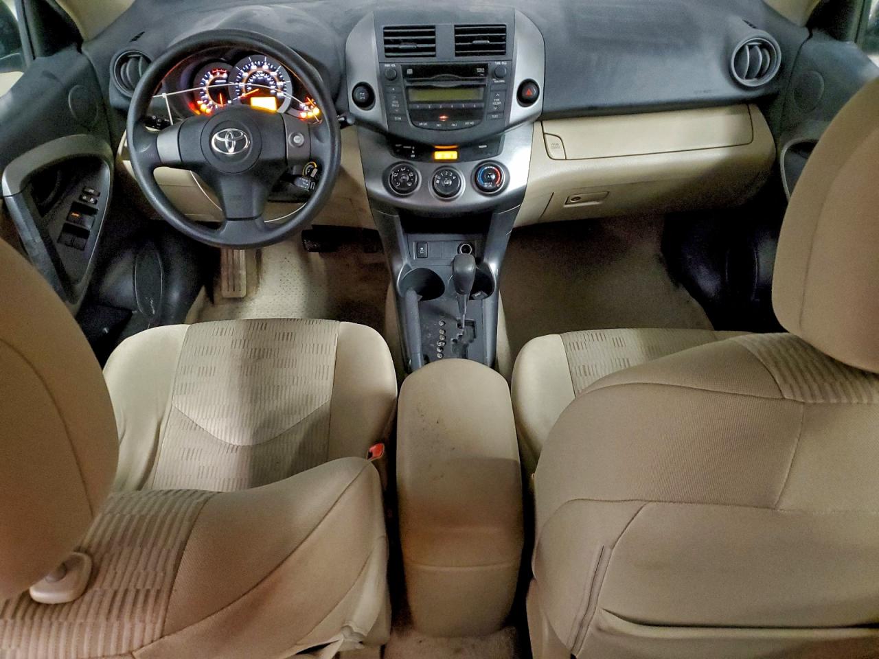 2011 TOYOTA RAV4 photo 22