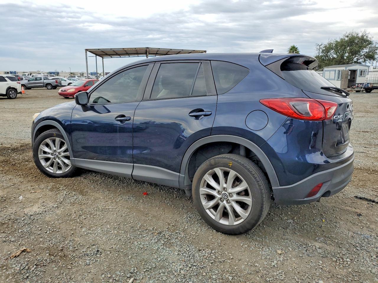 2015 MAZDA CX-5 GT photo 4