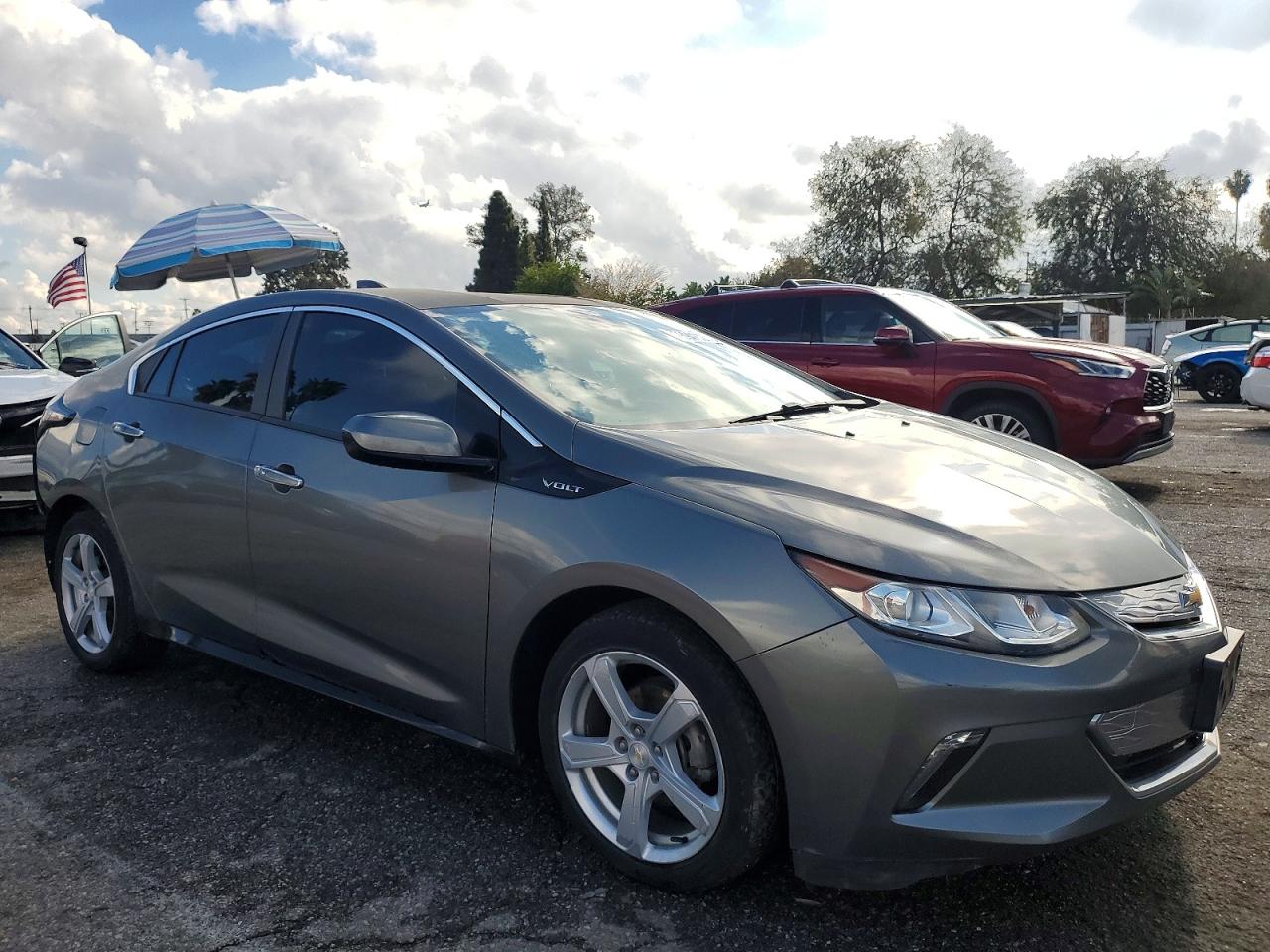 2016 CHEVROLET VOLT LT photo 4