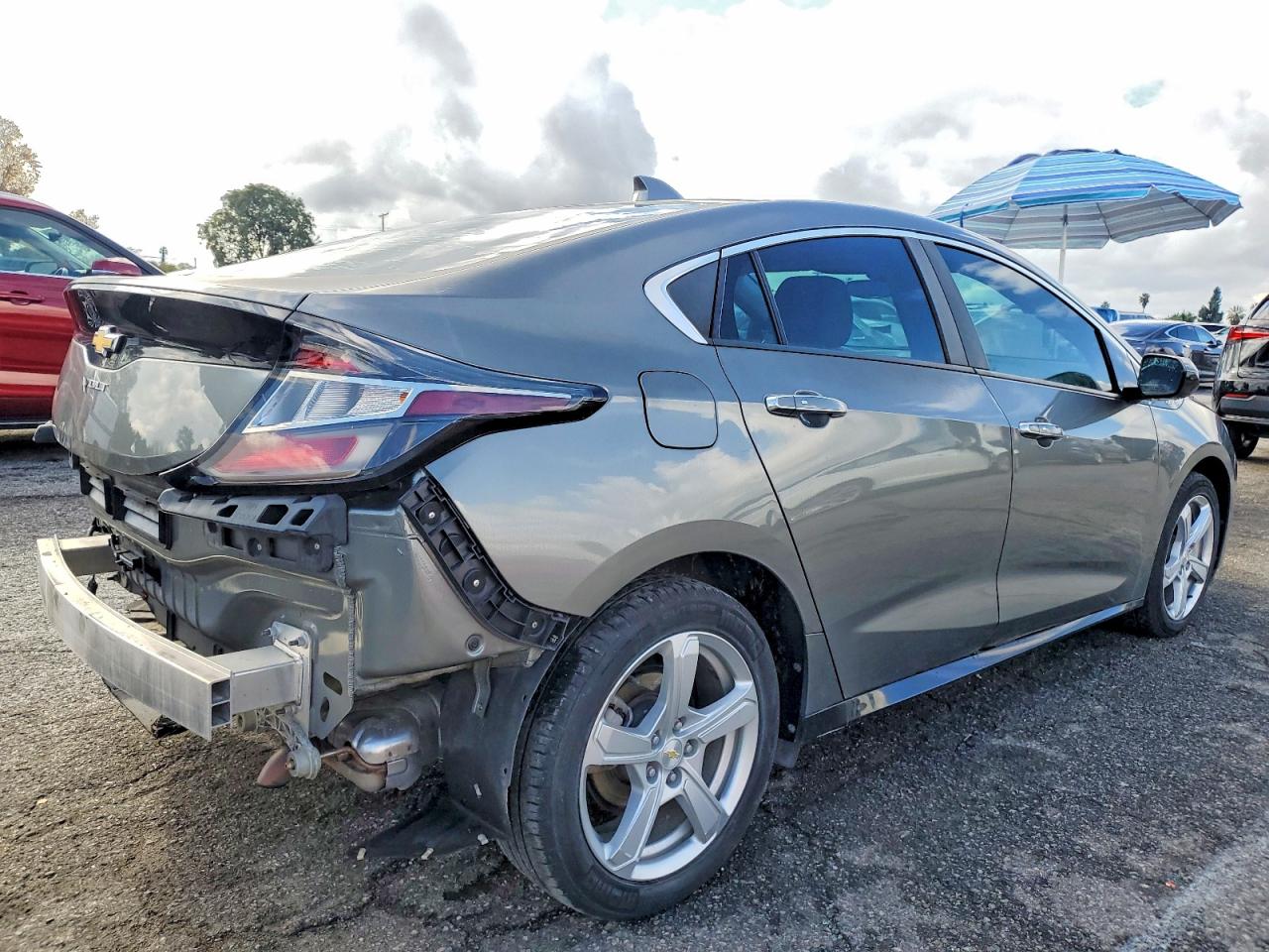 2016 CHEVROLET VOLT LT photo 3