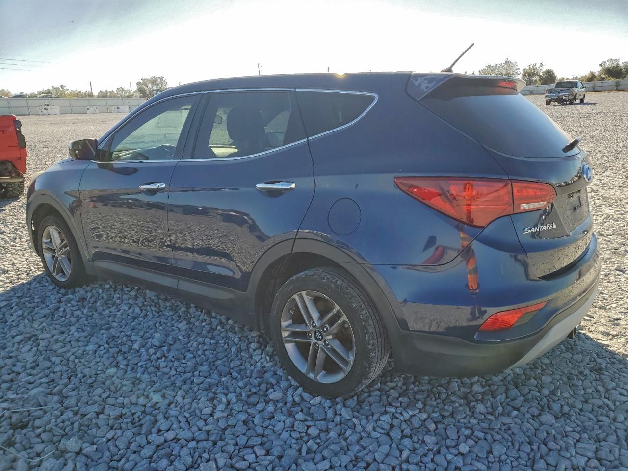 2018 HYUNDAI SANTA FE SPORT photo 2