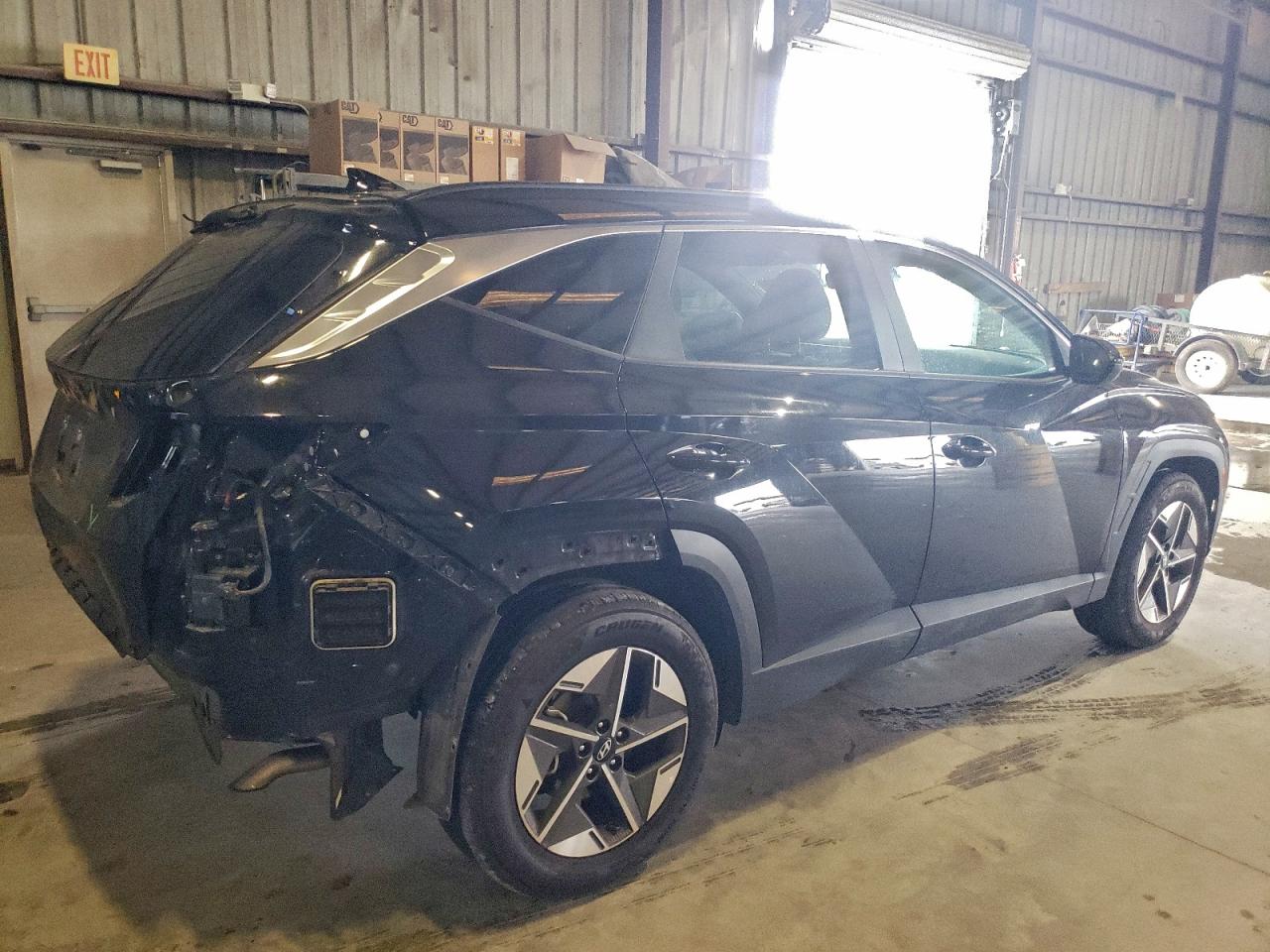 2025 HYUNDAI TUCSON SEL photo 3