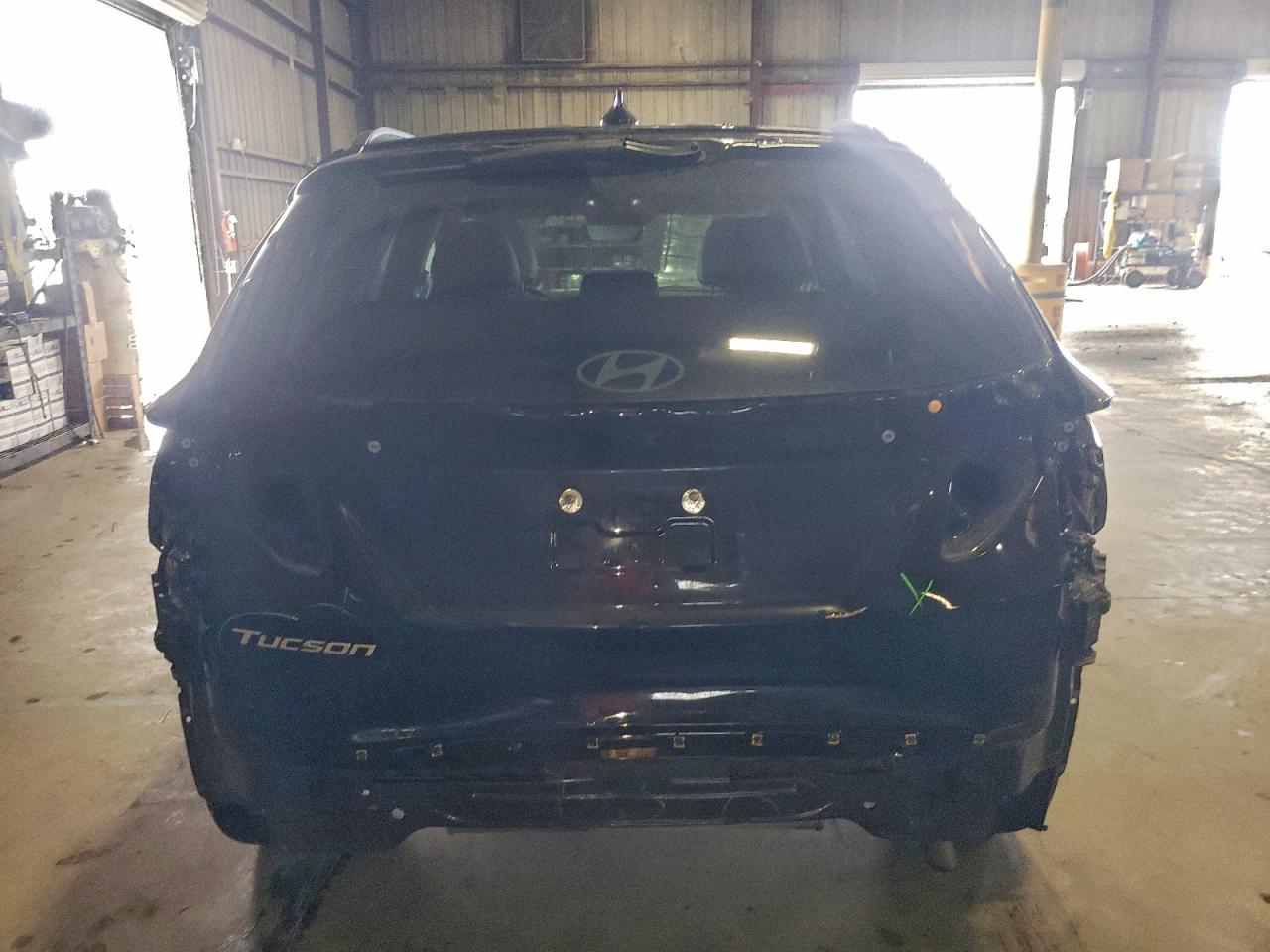2025 HYUNDAI TUCSON SEL photo 6