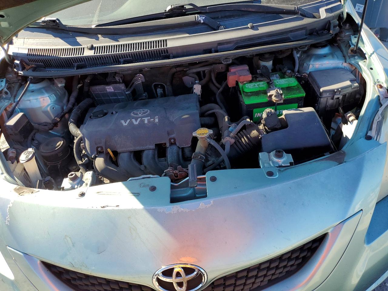 2010 TOYOTA YARIS photo 11