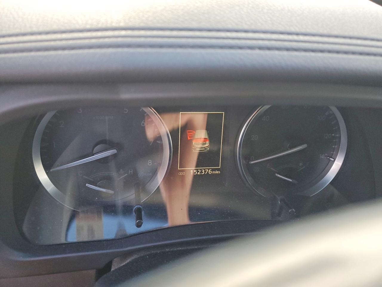 2019 TOYOTA HIGHLANDER SE photo 9