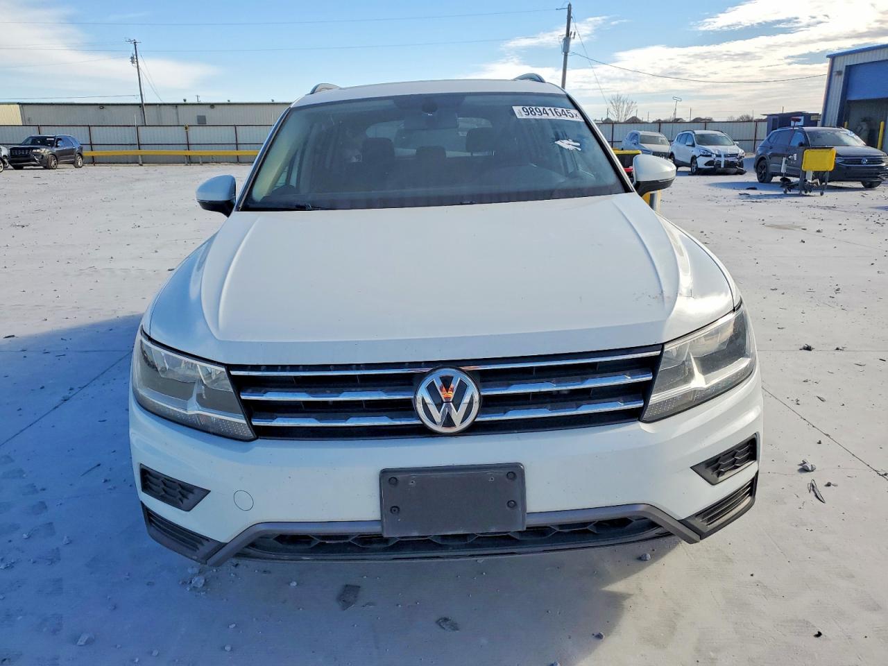 2021 VOLKSWAGEN TIGUAN SE photo 5