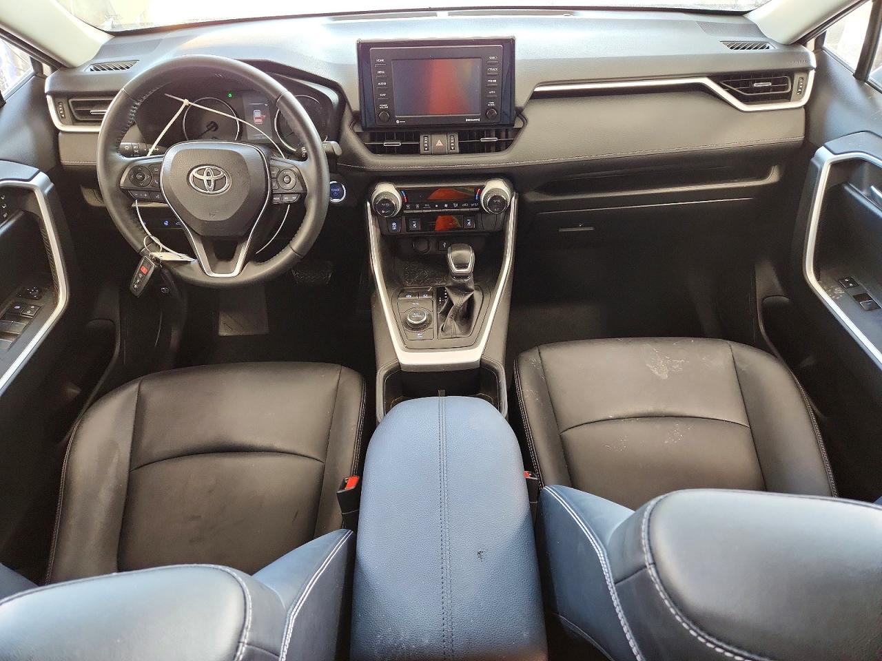 2022 TOYOTA RAV4 XLE PREMIUM photo 8