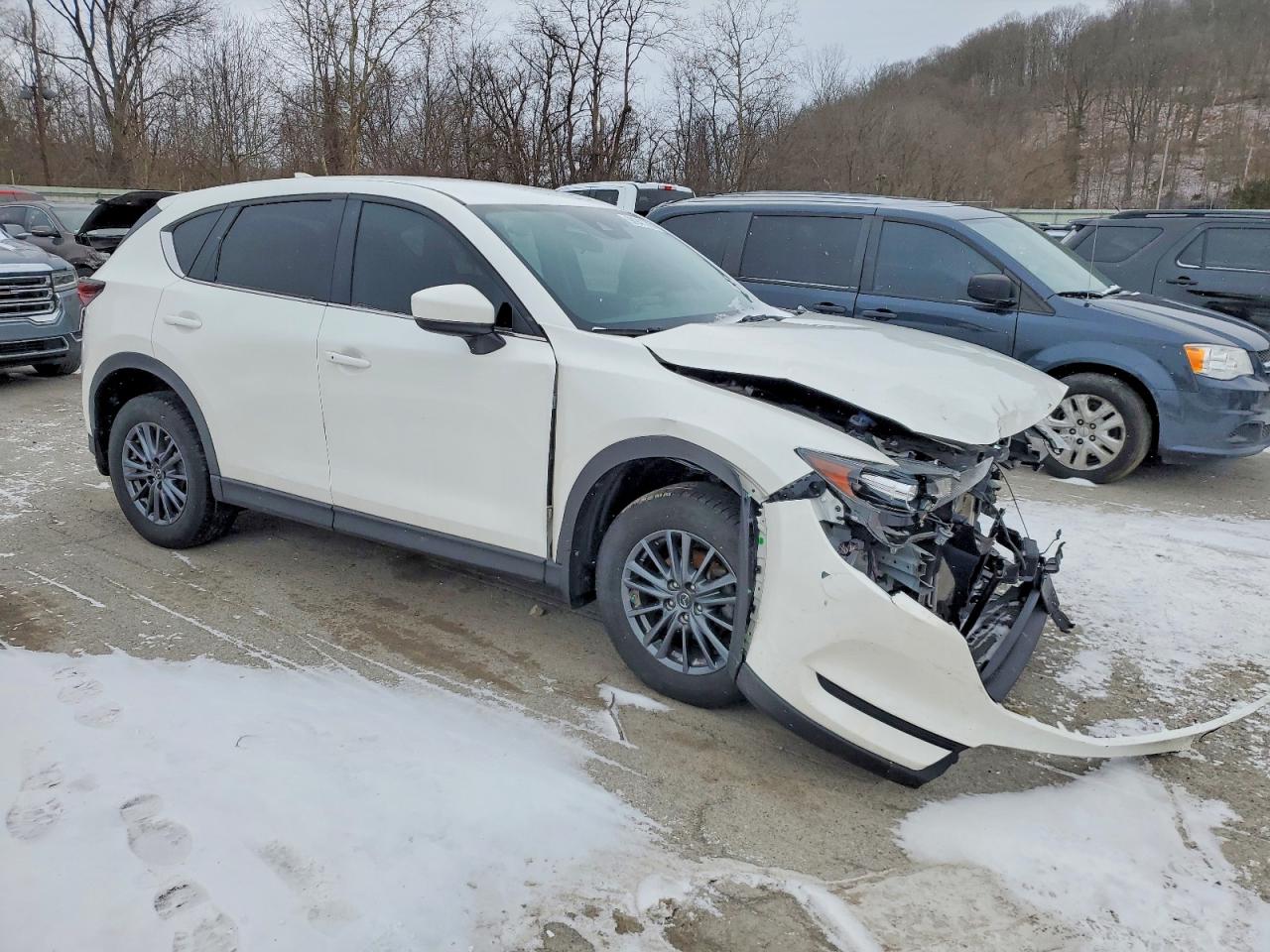 2020 MAZDA CX-5 TOURING photo 4