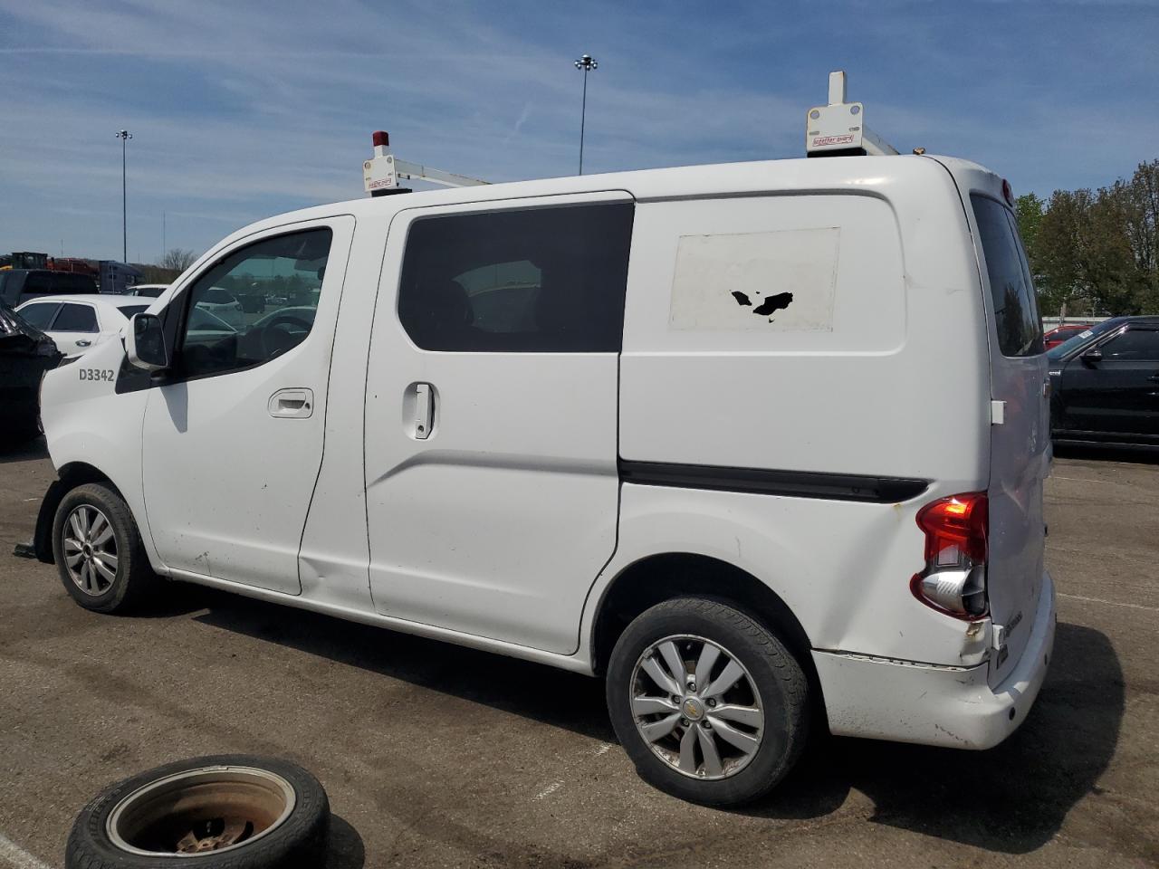2015 CHEVROLET CITY EXPRESS LT photo 2