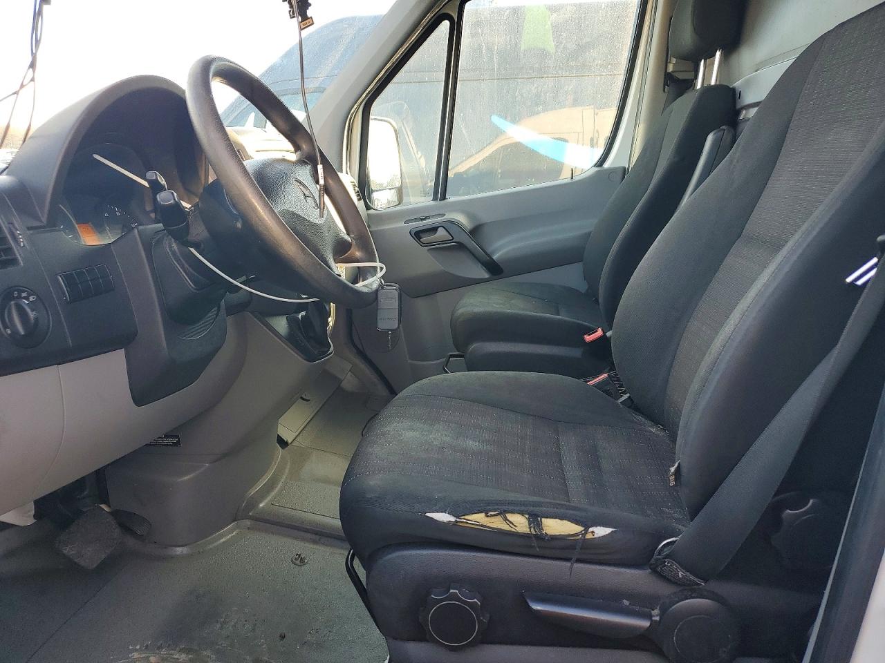2017 MERCEDES-BENZ SPRINTER 2500 photo 7