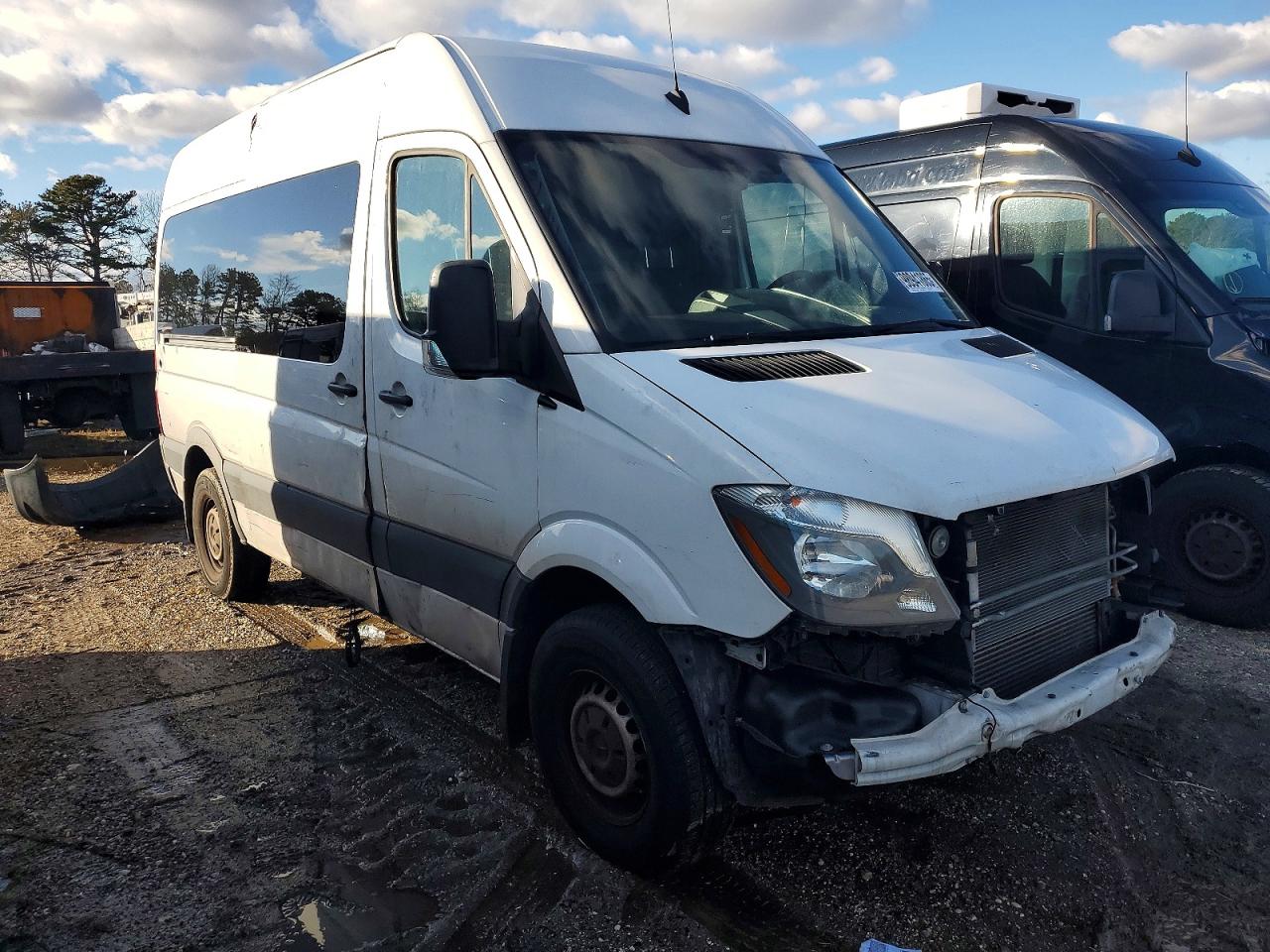 2017 MERCEDES-BENZ SPRINTER 2500 photo 4