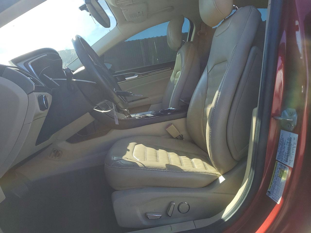 2014 FORD FUSION SE photo 7