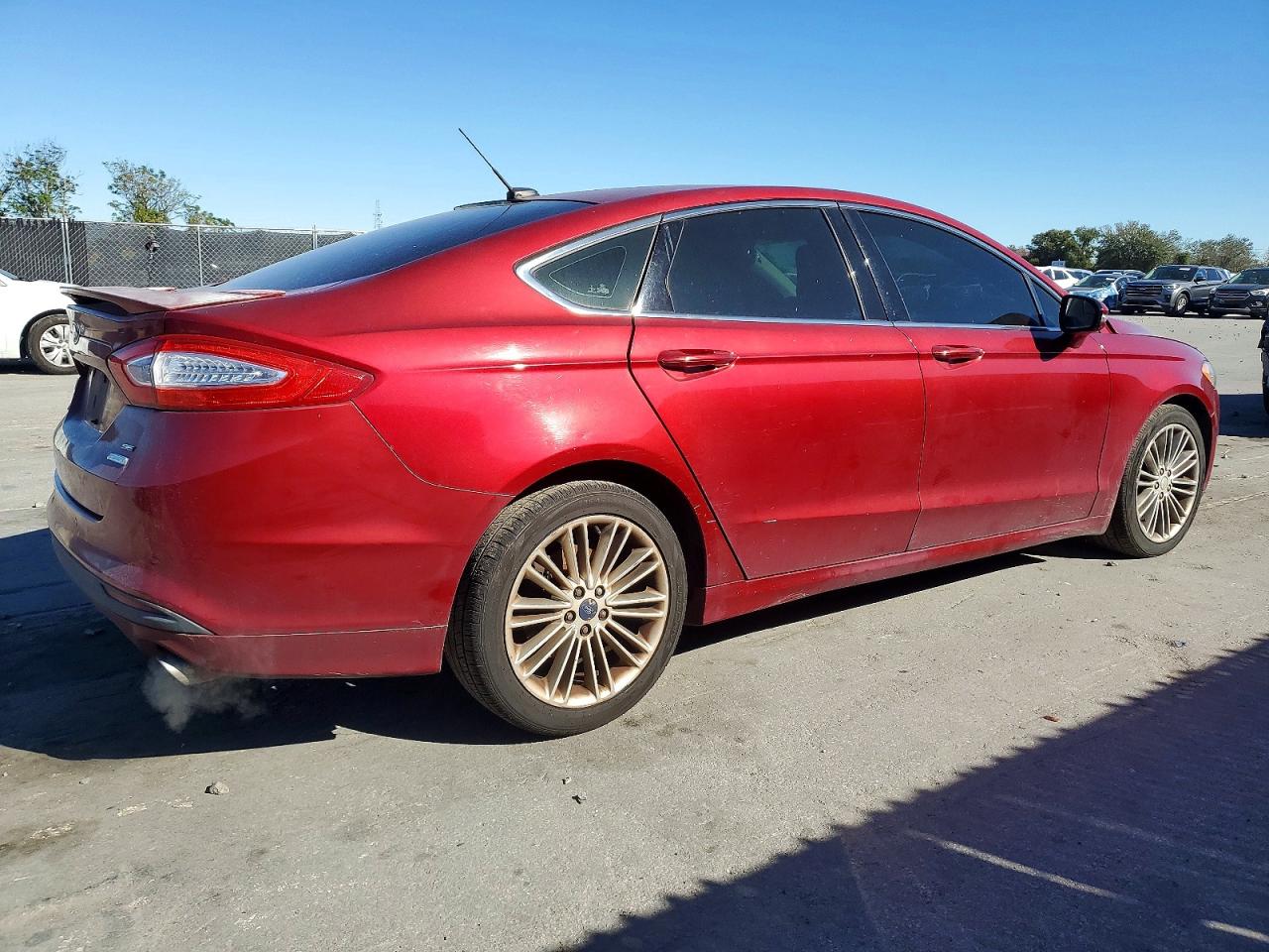 2014 FORD FUSION SE photo 3