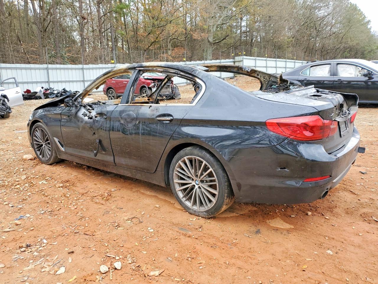 2018 BMW 530 XI photo 3