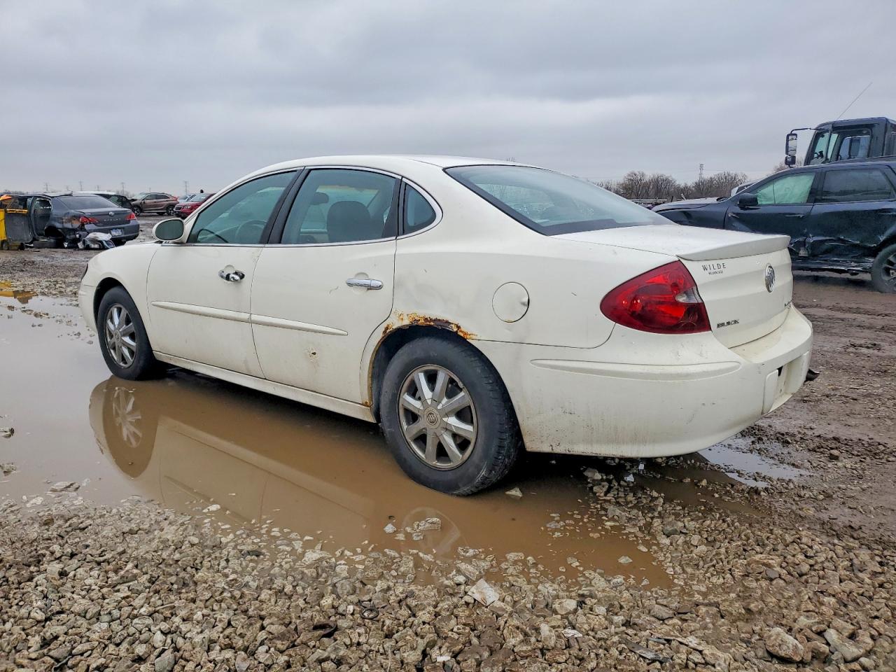2005 BUICK LACROSSE CXL photo 2