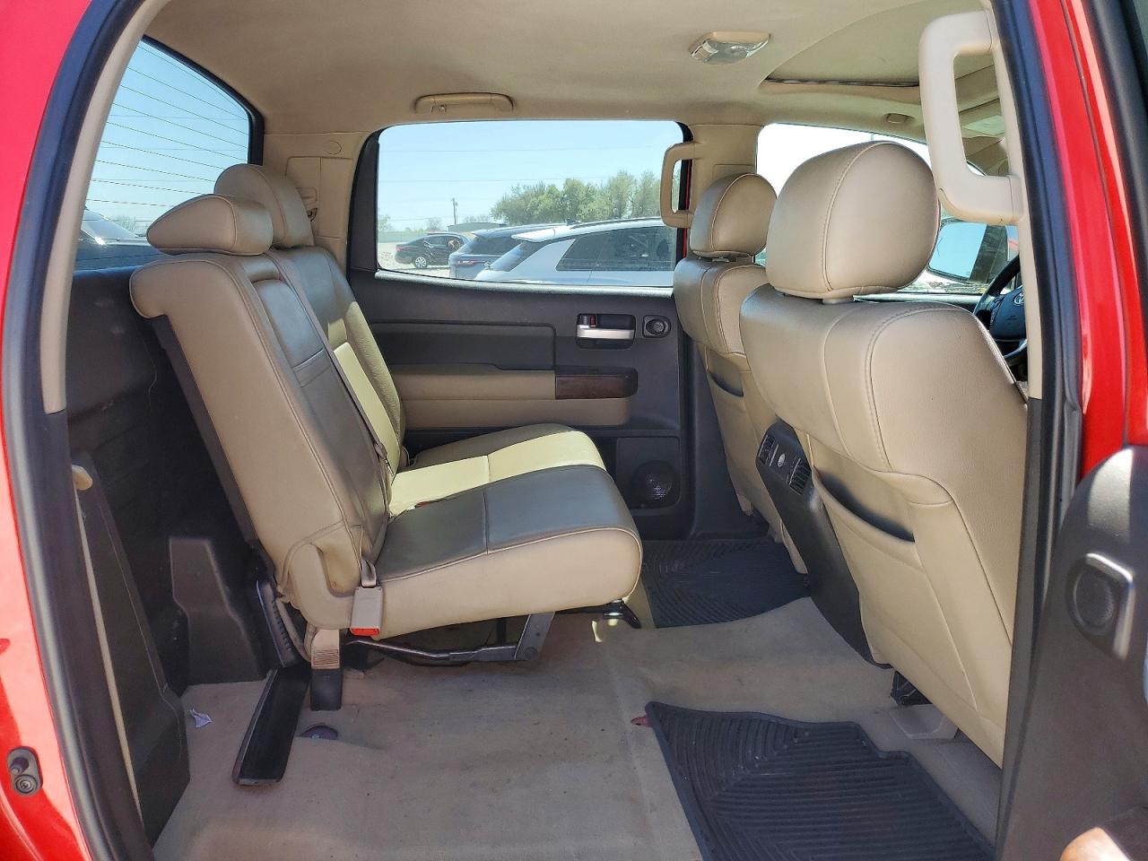2010 TOYOTA TUNDRA photo 19