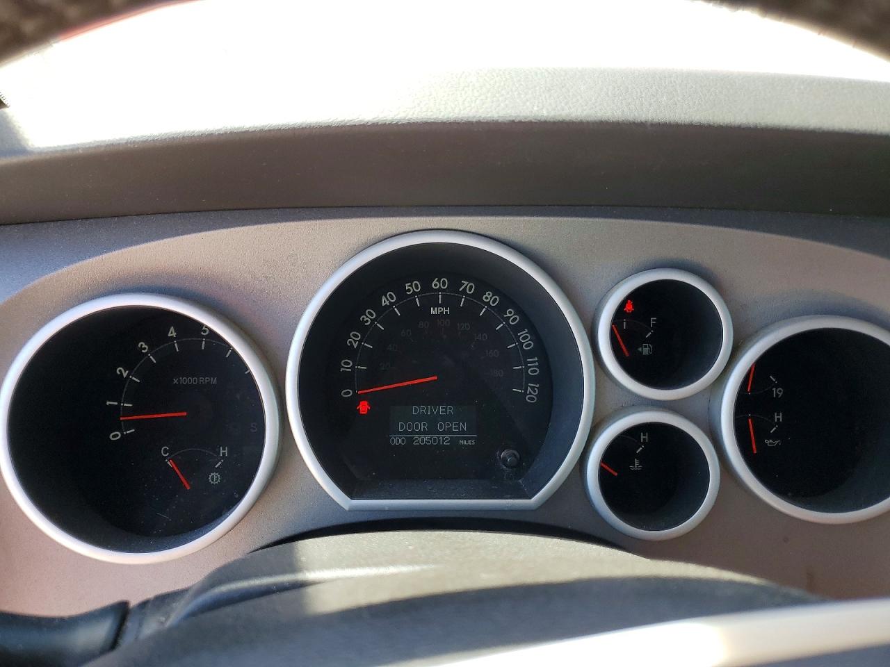 2010 TOYOTA TUNDRA photo 17