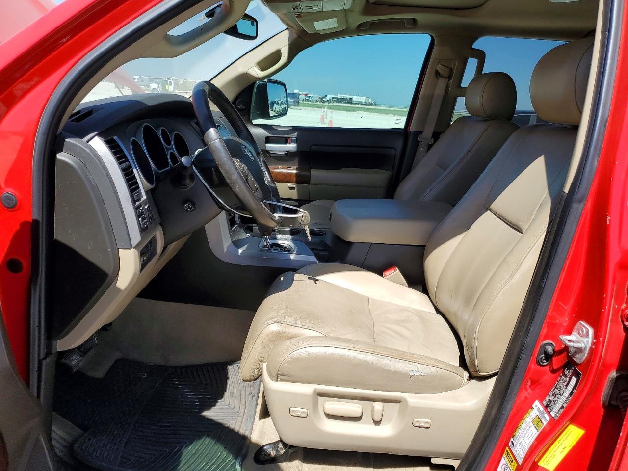 2010 TOYOTA TUNDRA photo 13