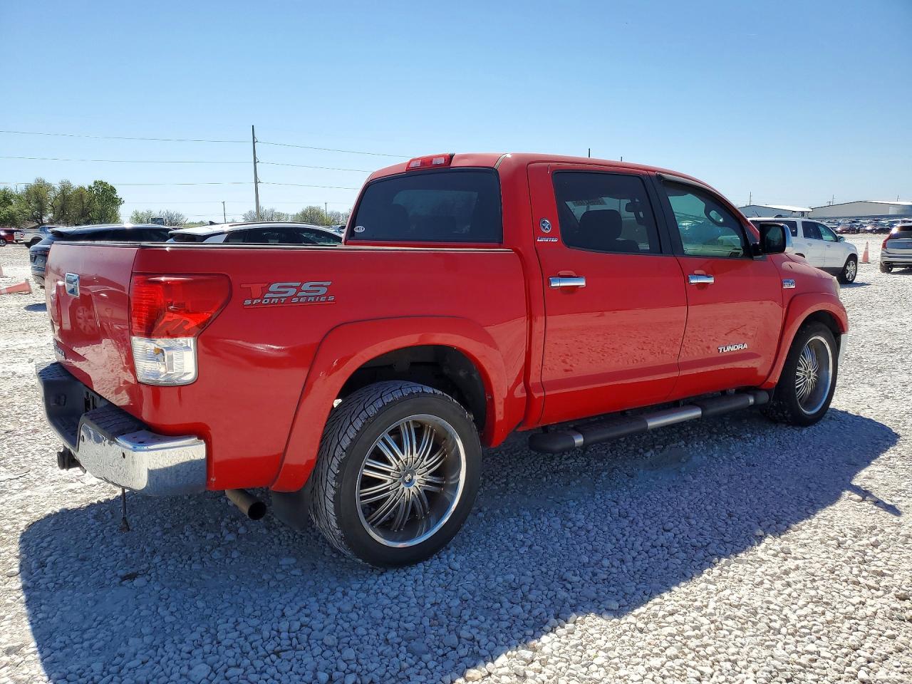 2010 TOYOTA TUNDRA photo 5