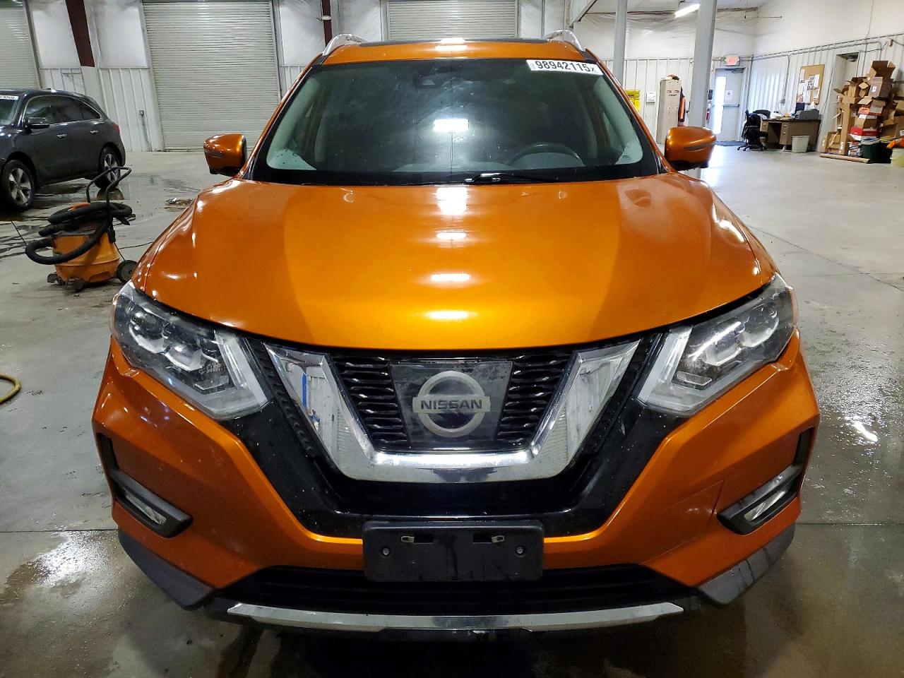 2017 NISSAN ROGUE SV photo 5