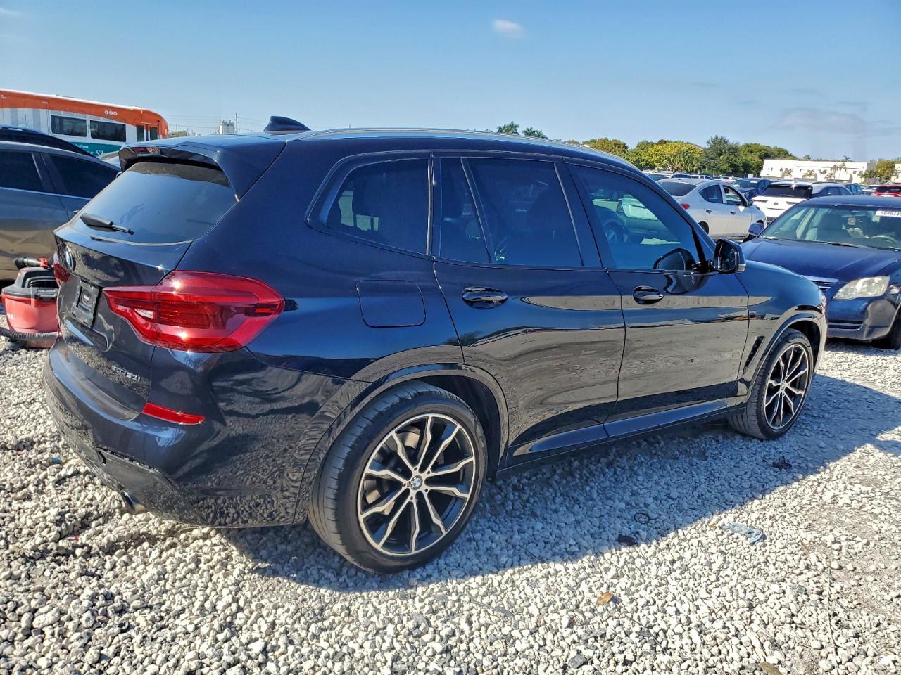 2019 BMW X3 SDRIVE30I photo 3