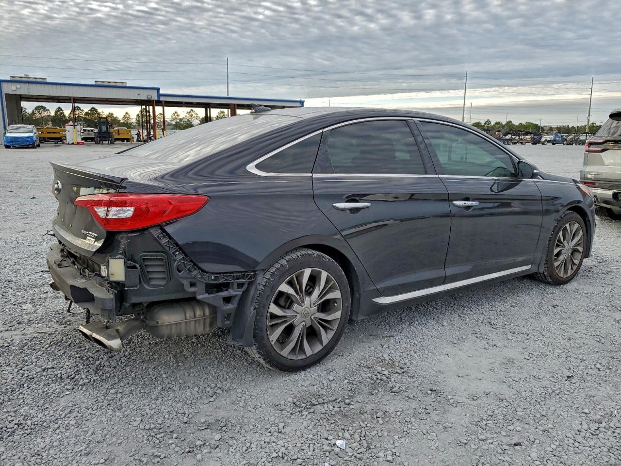 2015 HYUNDAI SONATA SPORT photo 5