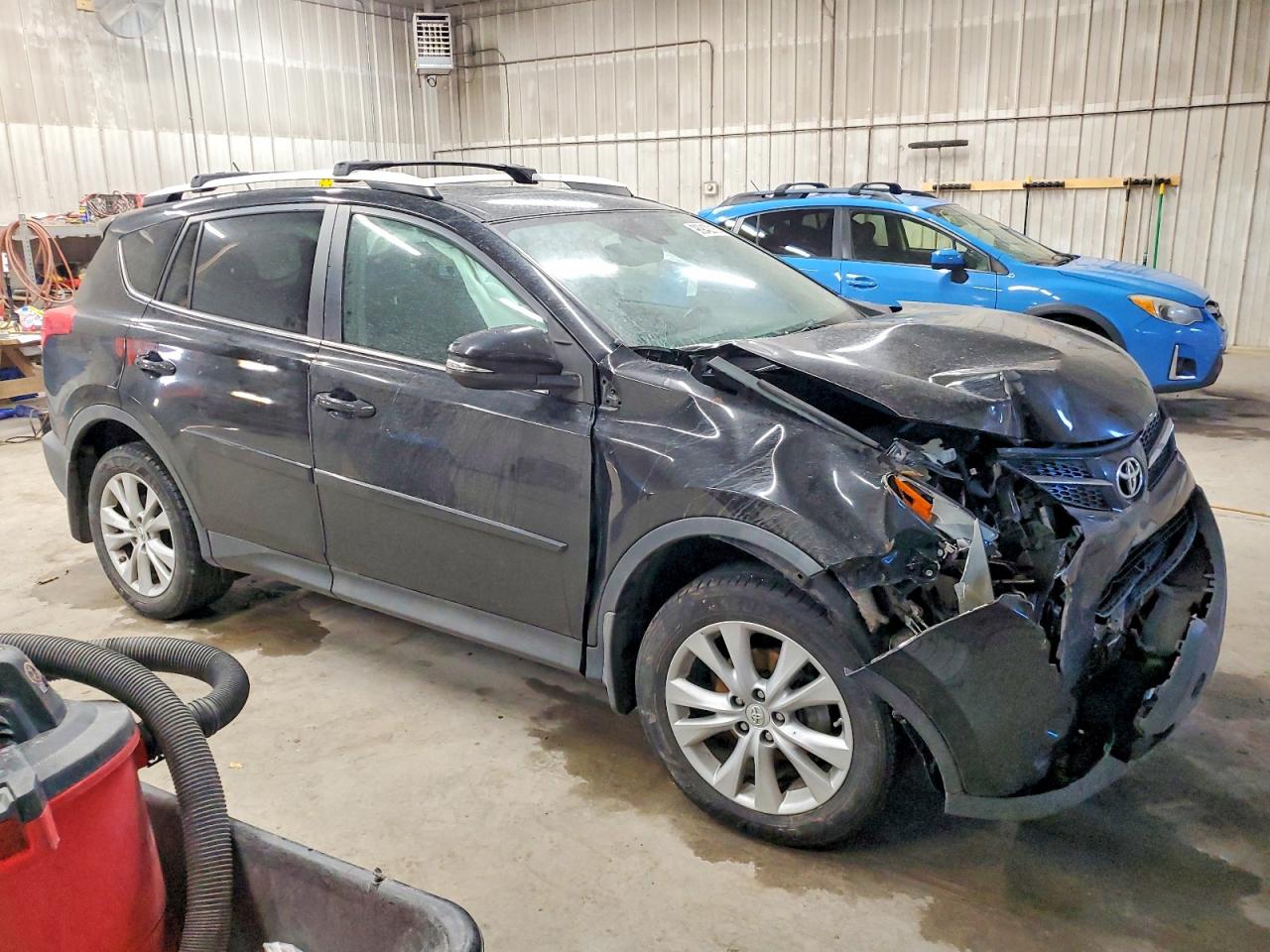 2014 TOYOTA RAV4 LIMITED photo 4