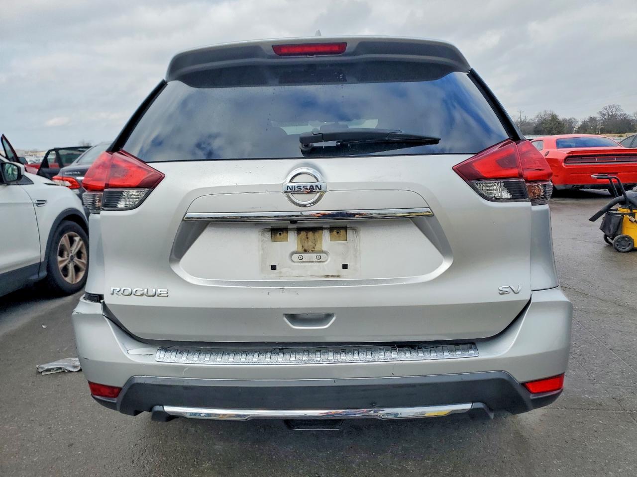 2017 NISSAN ROGUE S photo 6