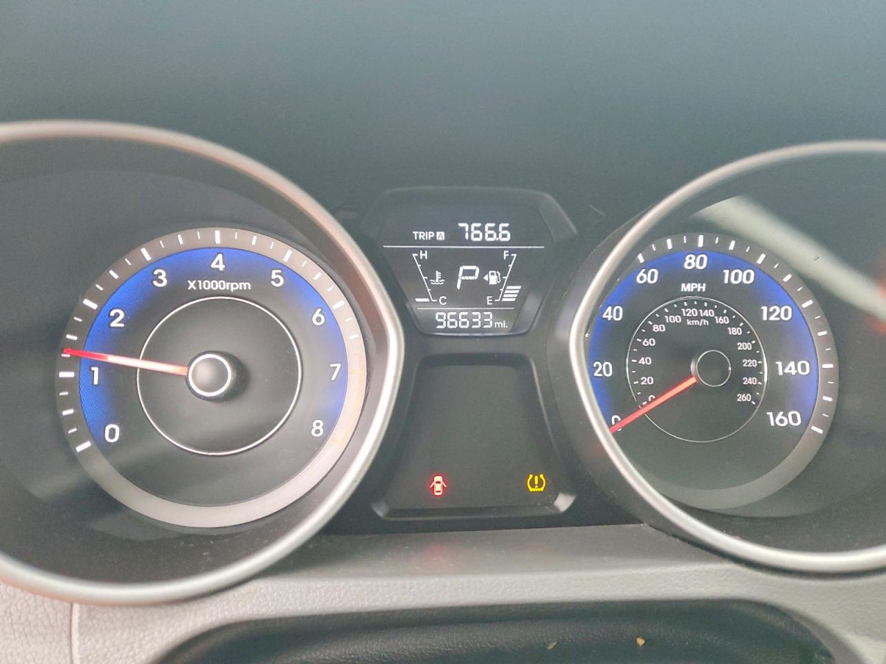 2014 HYUNDAI ELANTRA SE photo 9