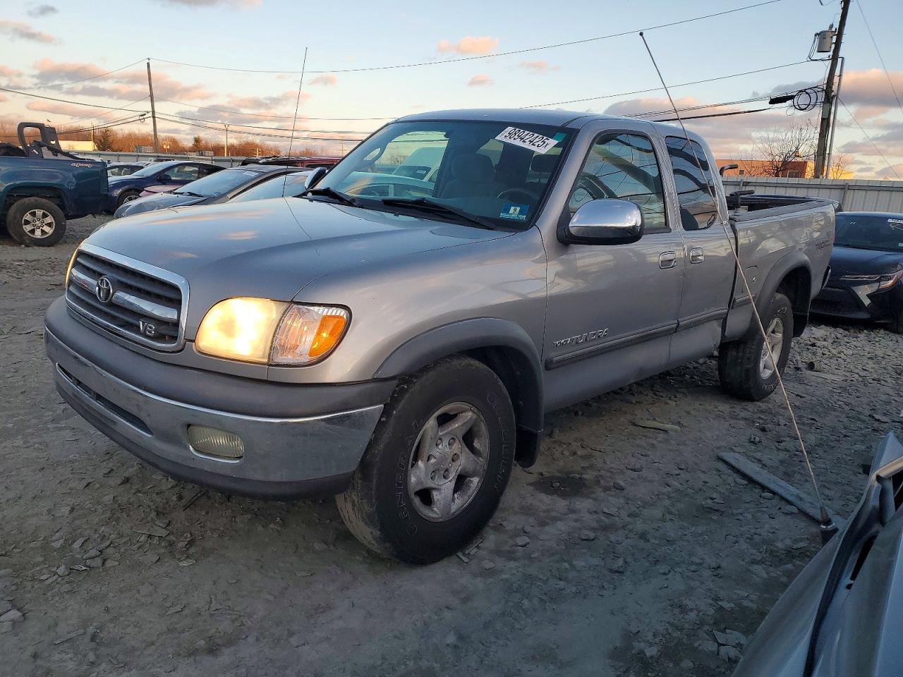 2002 TOYOTA TUNDRA