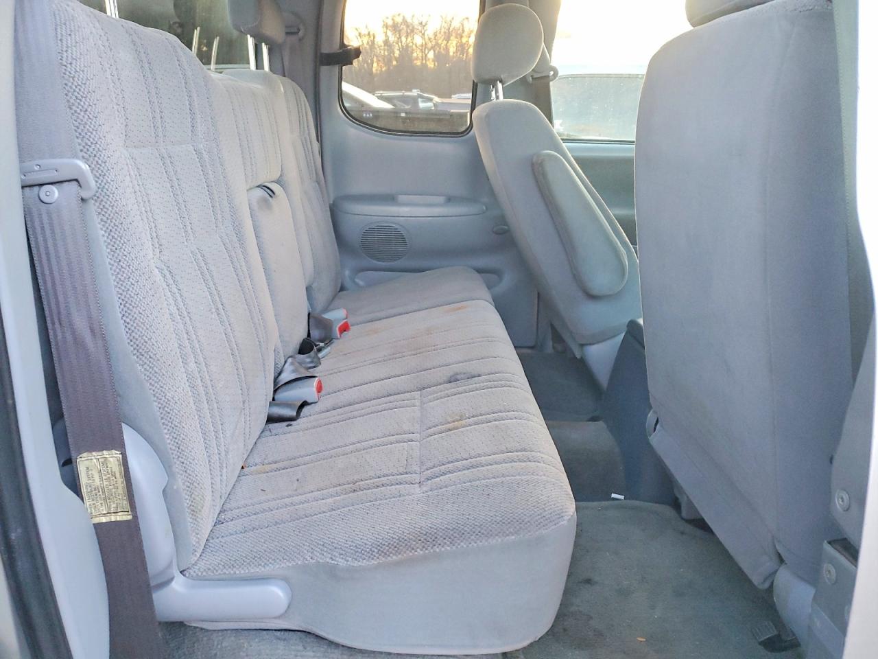 2002 TOYOTA TUNDRA ACCESS CAB photo 10