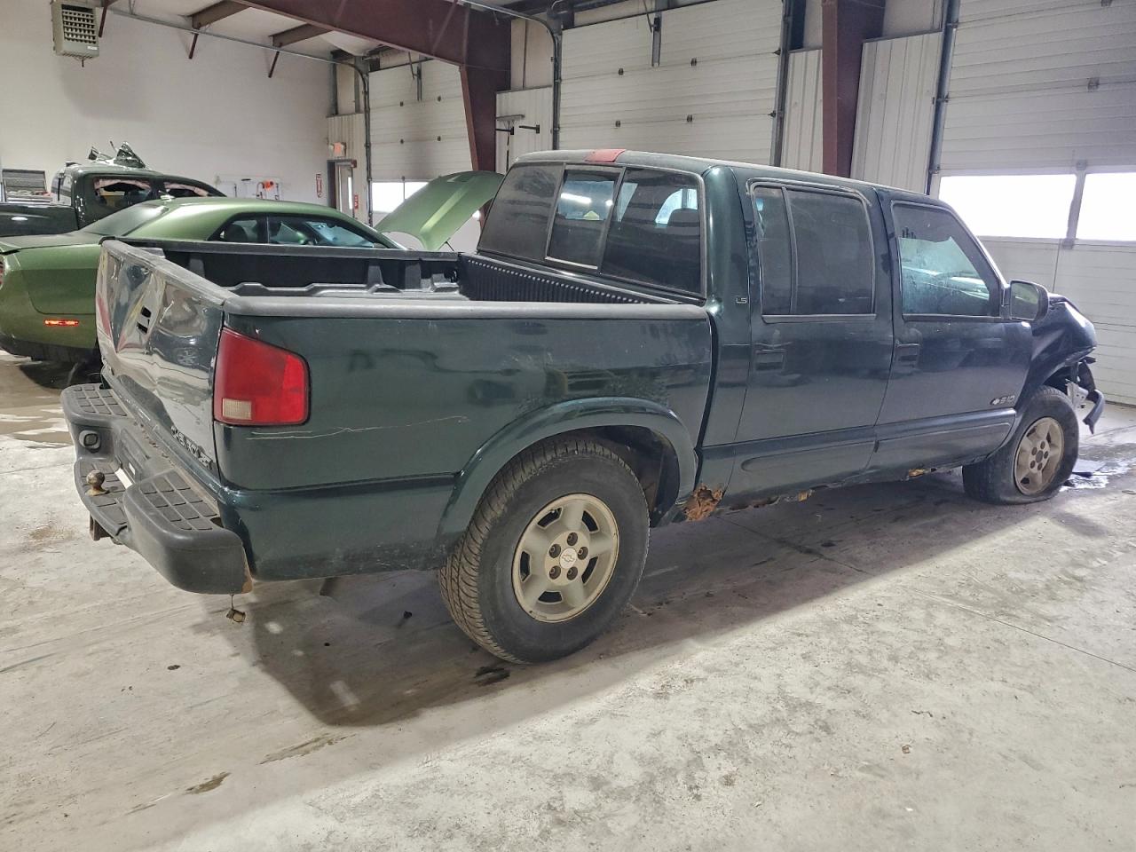 2002 CHEVROLET S TRUCK S10 photo 3