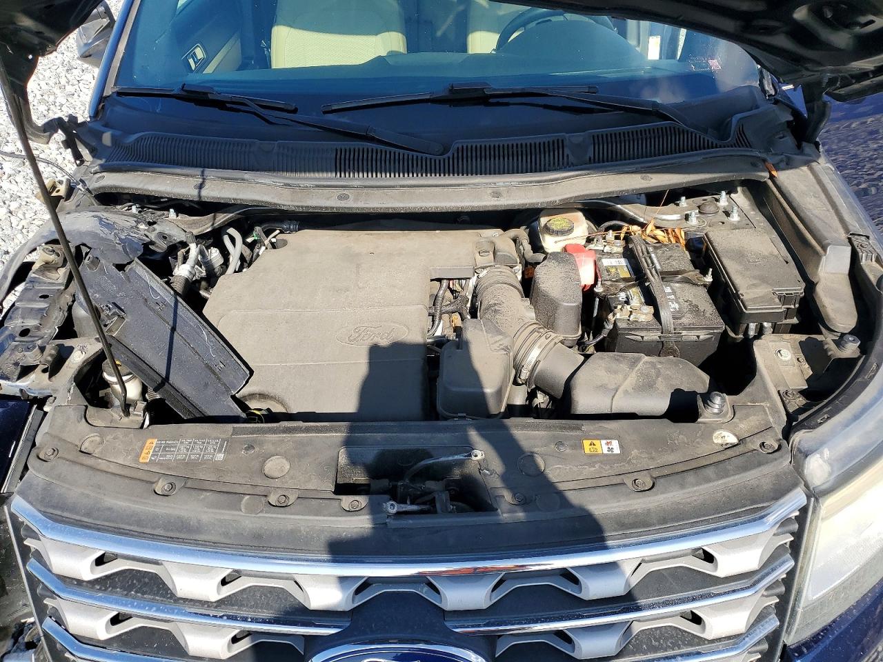 2017 FORD EXPLORER XLT photo 12