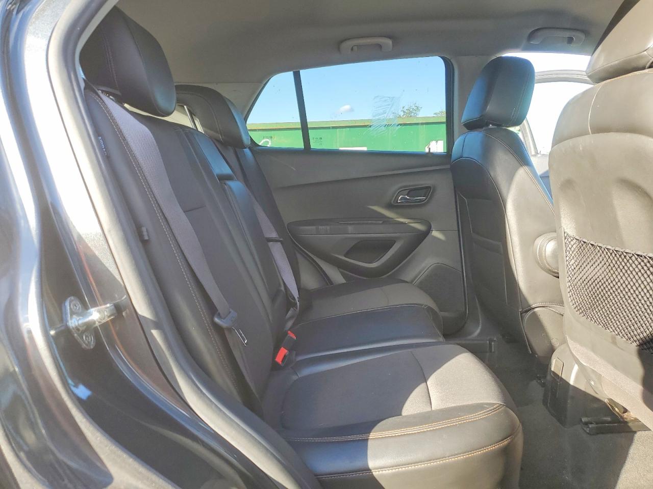 2017 CHEVROLET TRAX 1LT photo 11