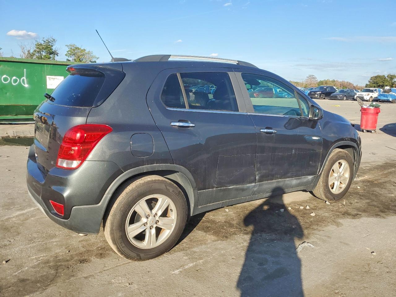 2017 CHEVROLET TRAX 1LT photo 3