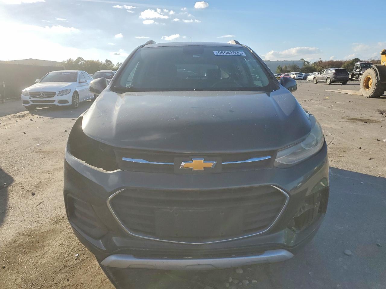 2017 CHEVROLET TRAX 1LT photo 5