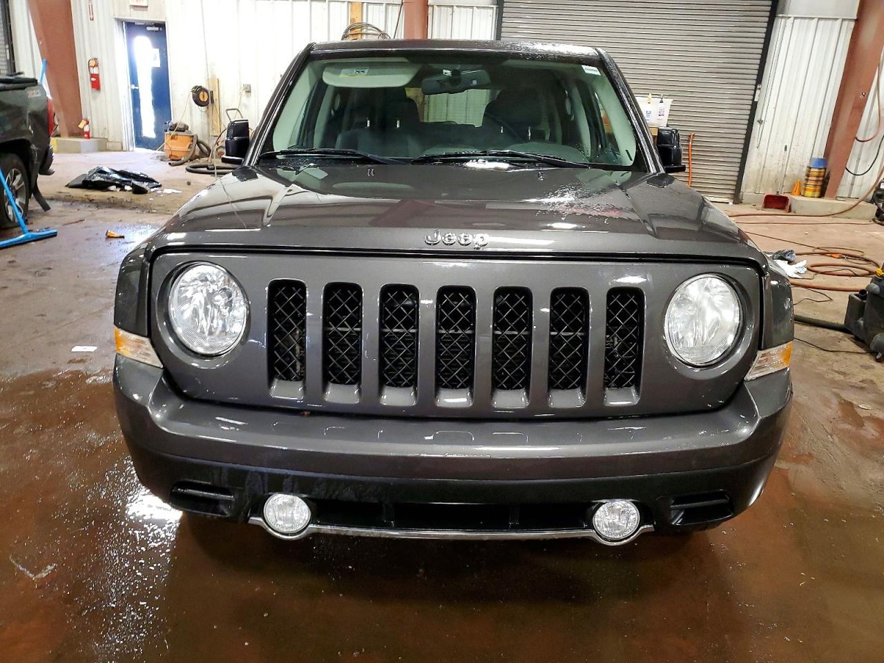 2017 JEEP PATRIOT LATITUDE photo 9