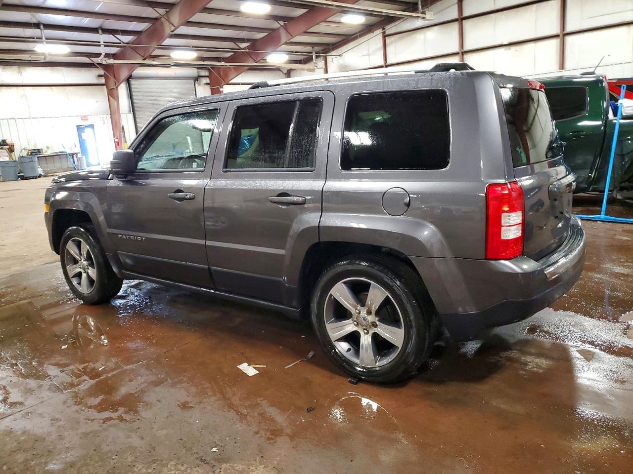 2017 JEEP PATRIOT LATITUDE photo 3