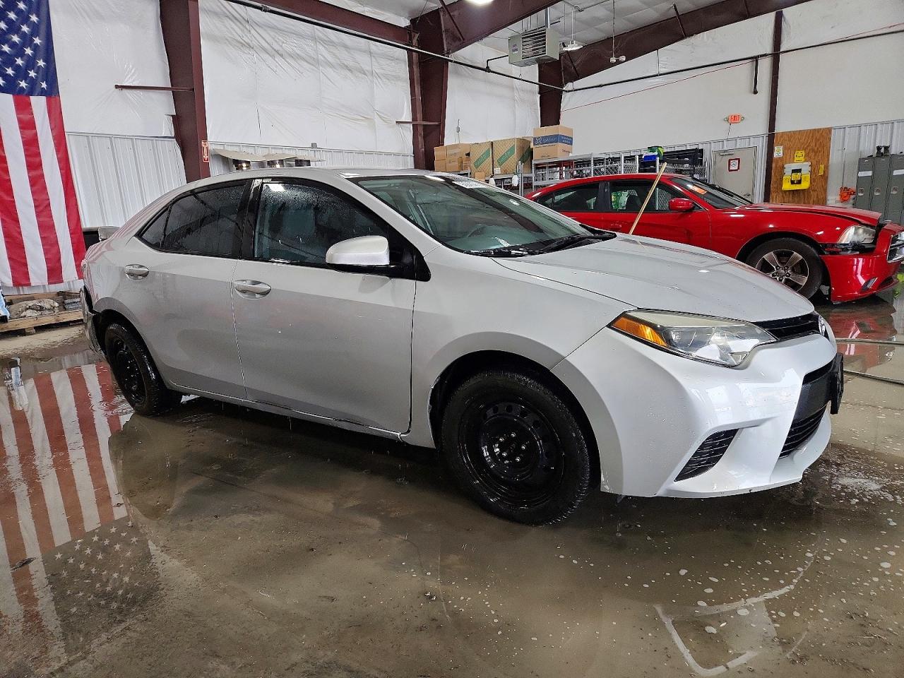 2014 TOYOTA COROLLA LE photo 7