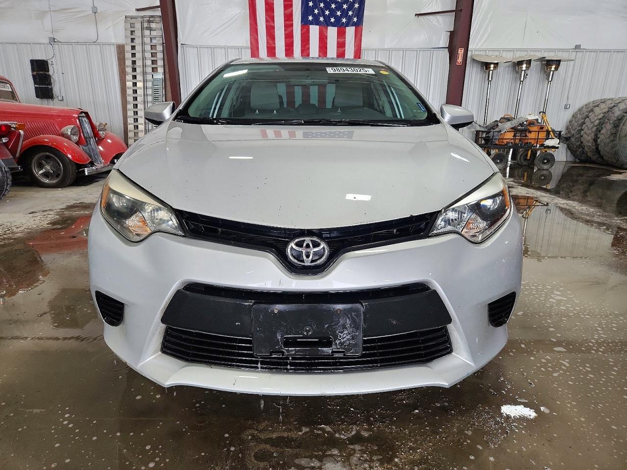 2014 TOYOTA COROLLA LE photo 9