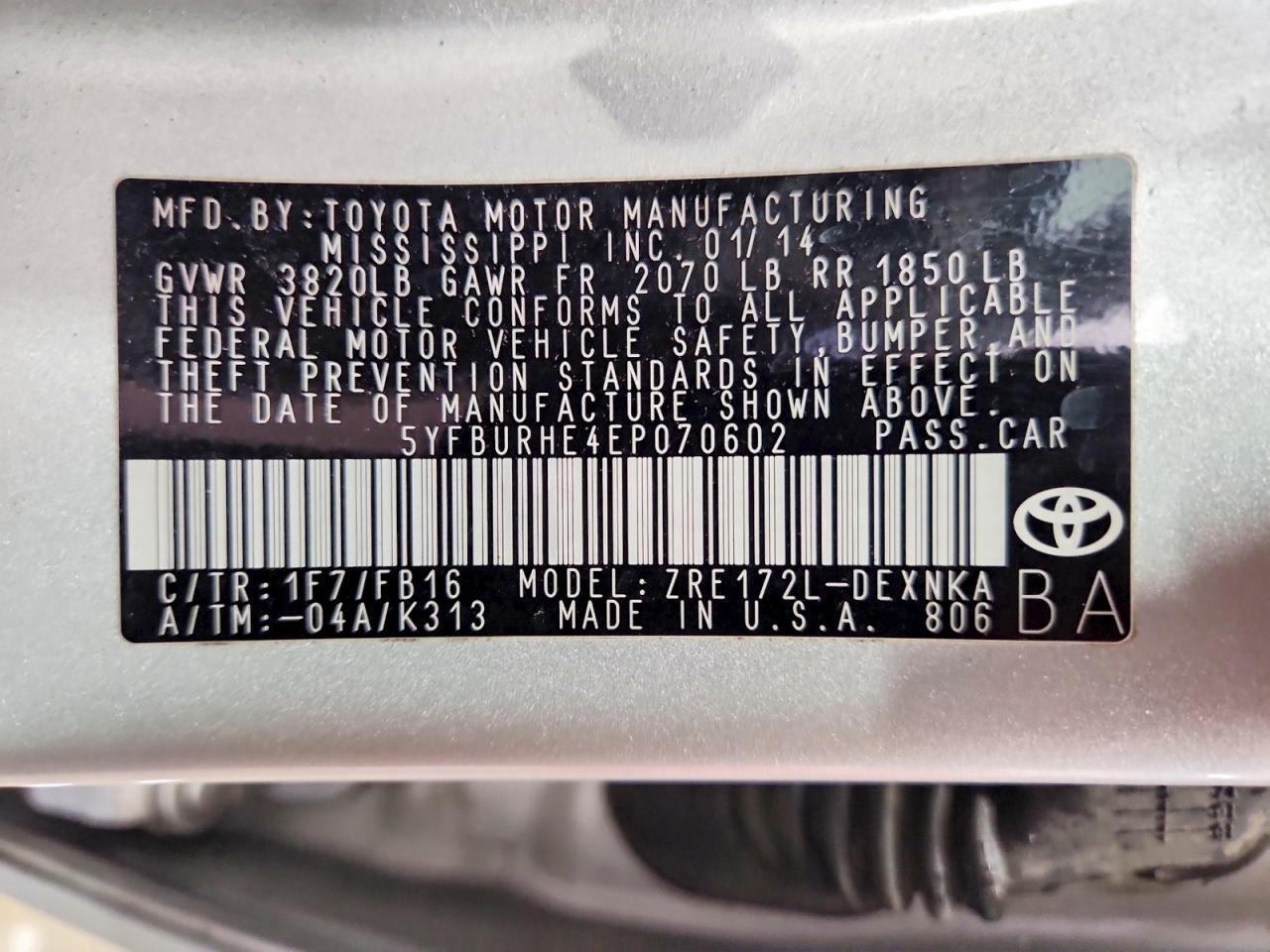 2014 TOYOTA COROLLA LE photo 23