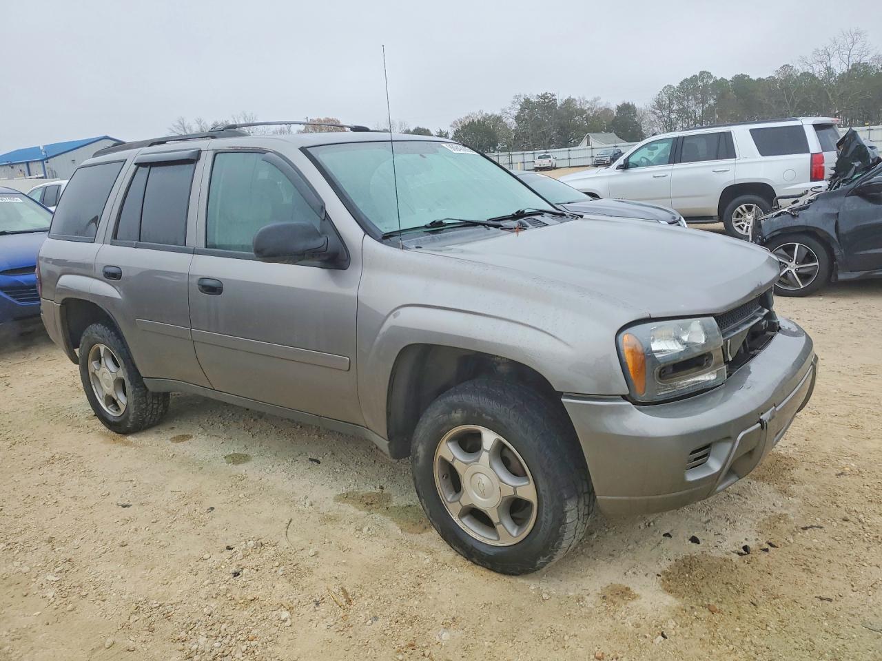 2008 CHEVROLET TRAILBLAZER LS photo 4