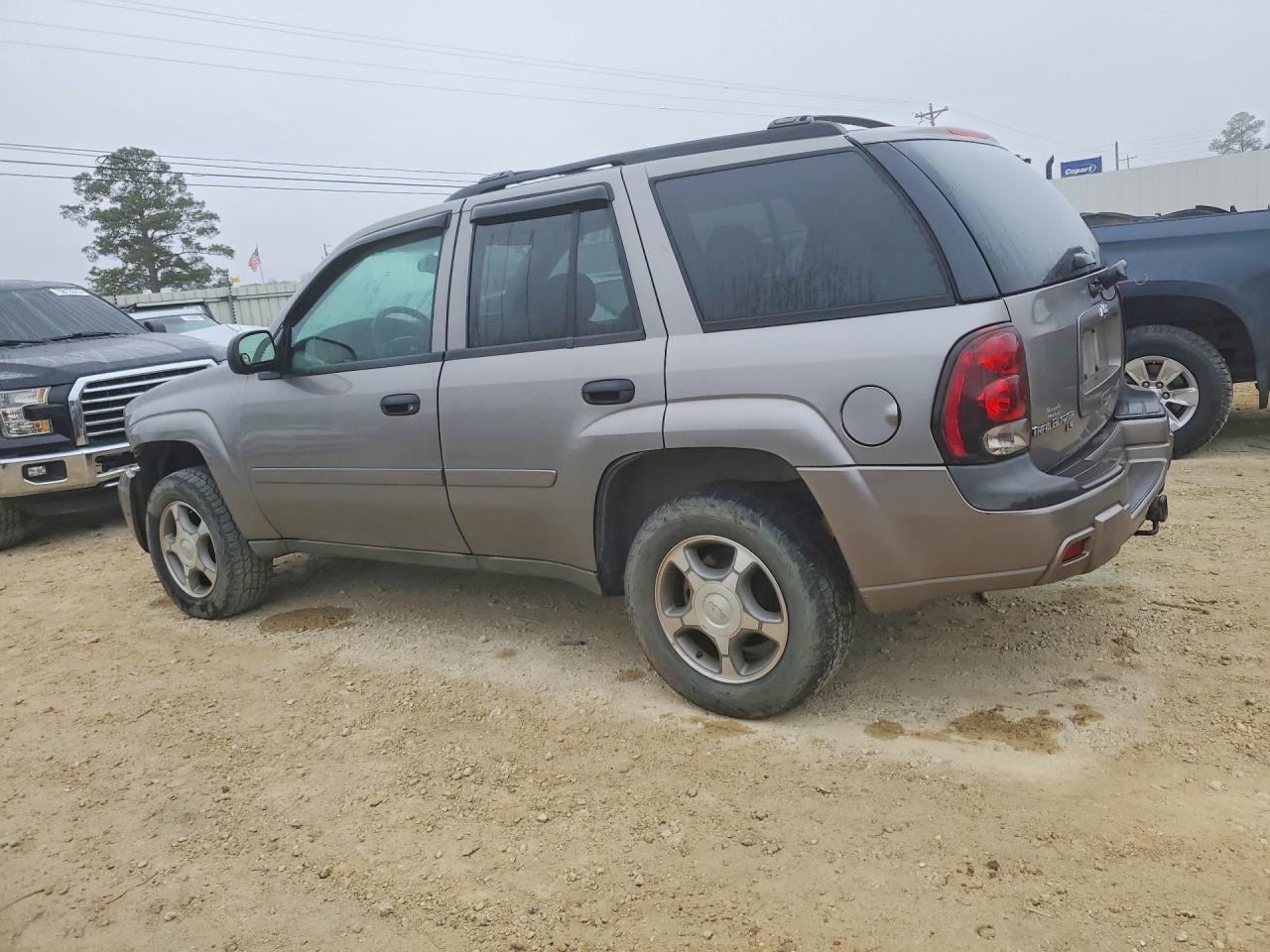 2008 CHEVROLET TRAILBLAZER LS photo 2