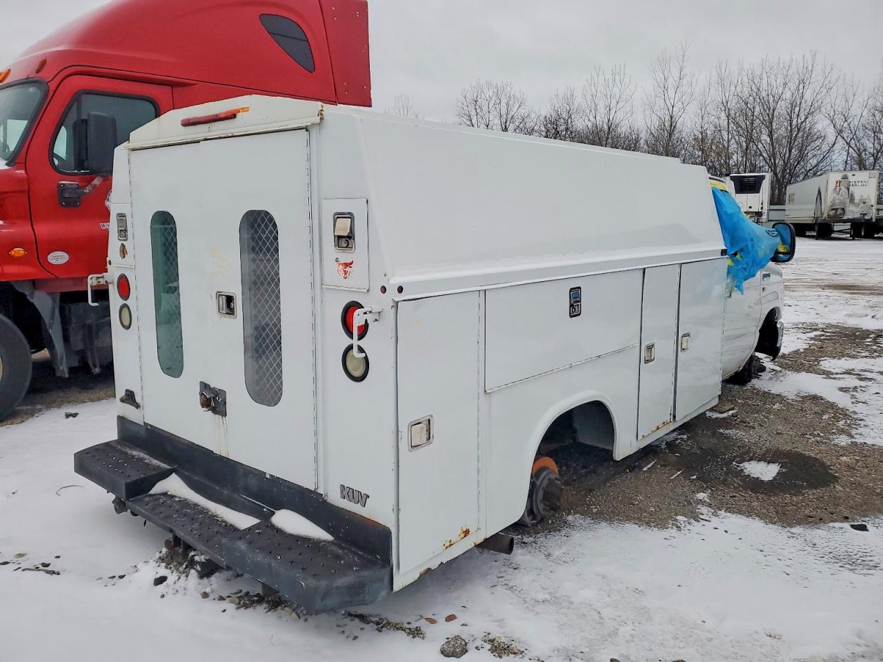 2009 FORD ECONOLINE E350 SUPER DUTY CUTAWAY VAN photo 3