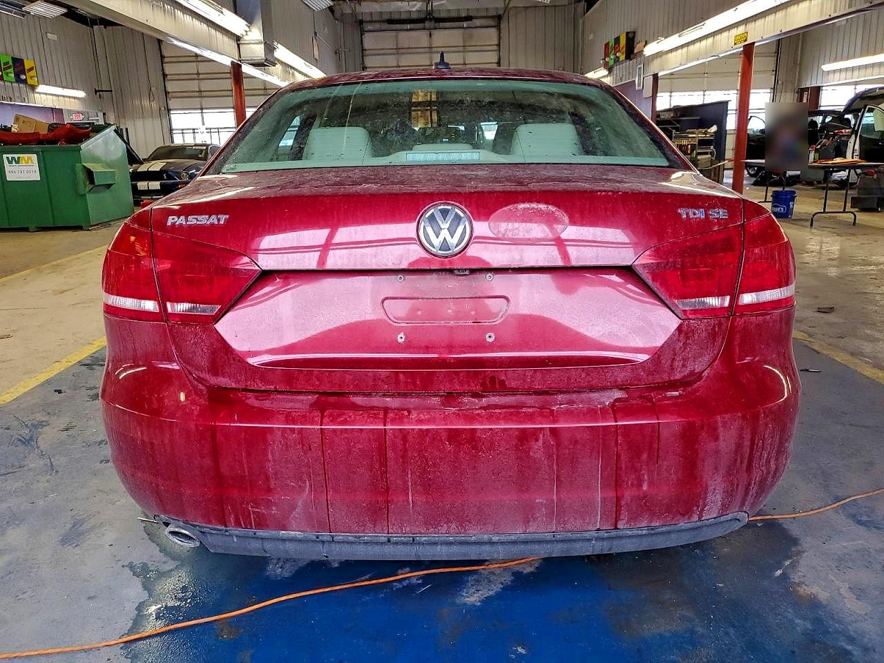 2015 VOLKSWAGEN PASSAT SE photo 6